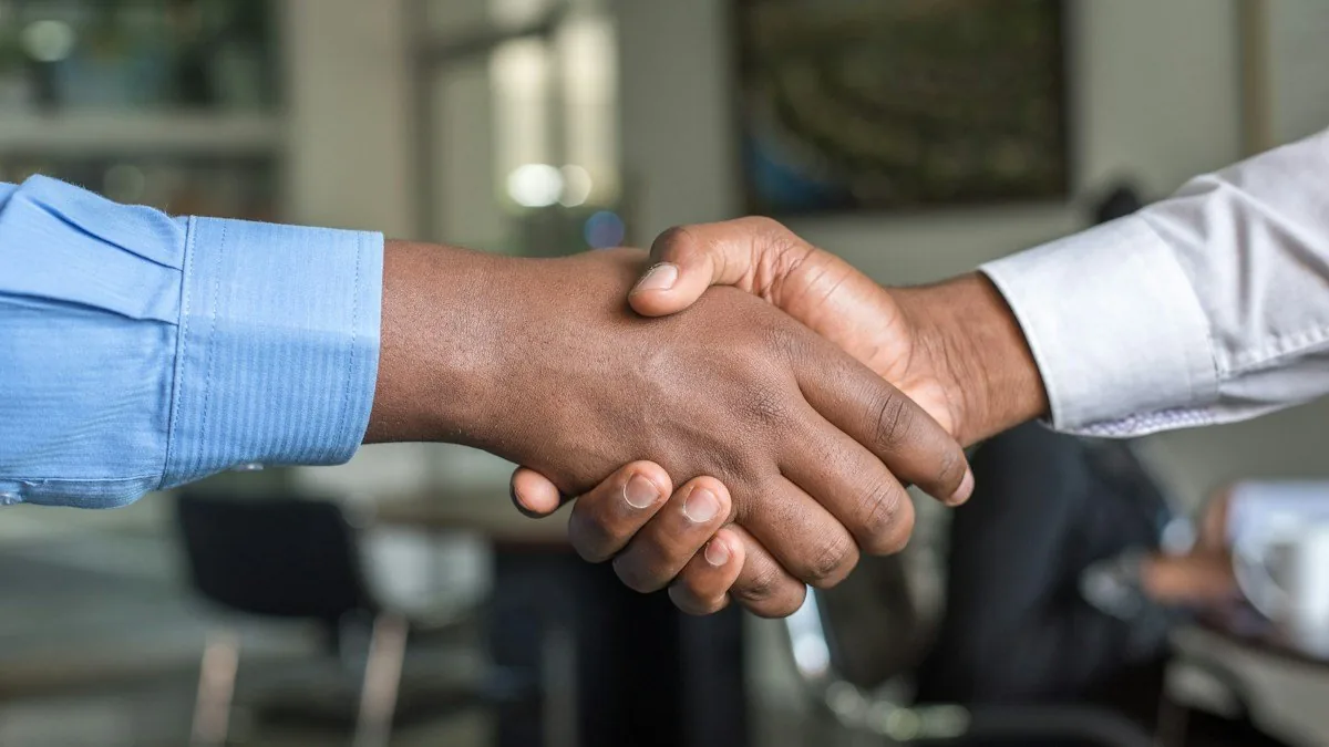 Como Atrair Clientes Corporativos de Alto Valor Sem Violar as Normas da OAB
